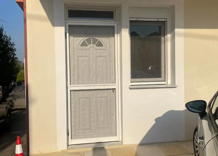 Luxury Apartment In Nea Kallikrateia