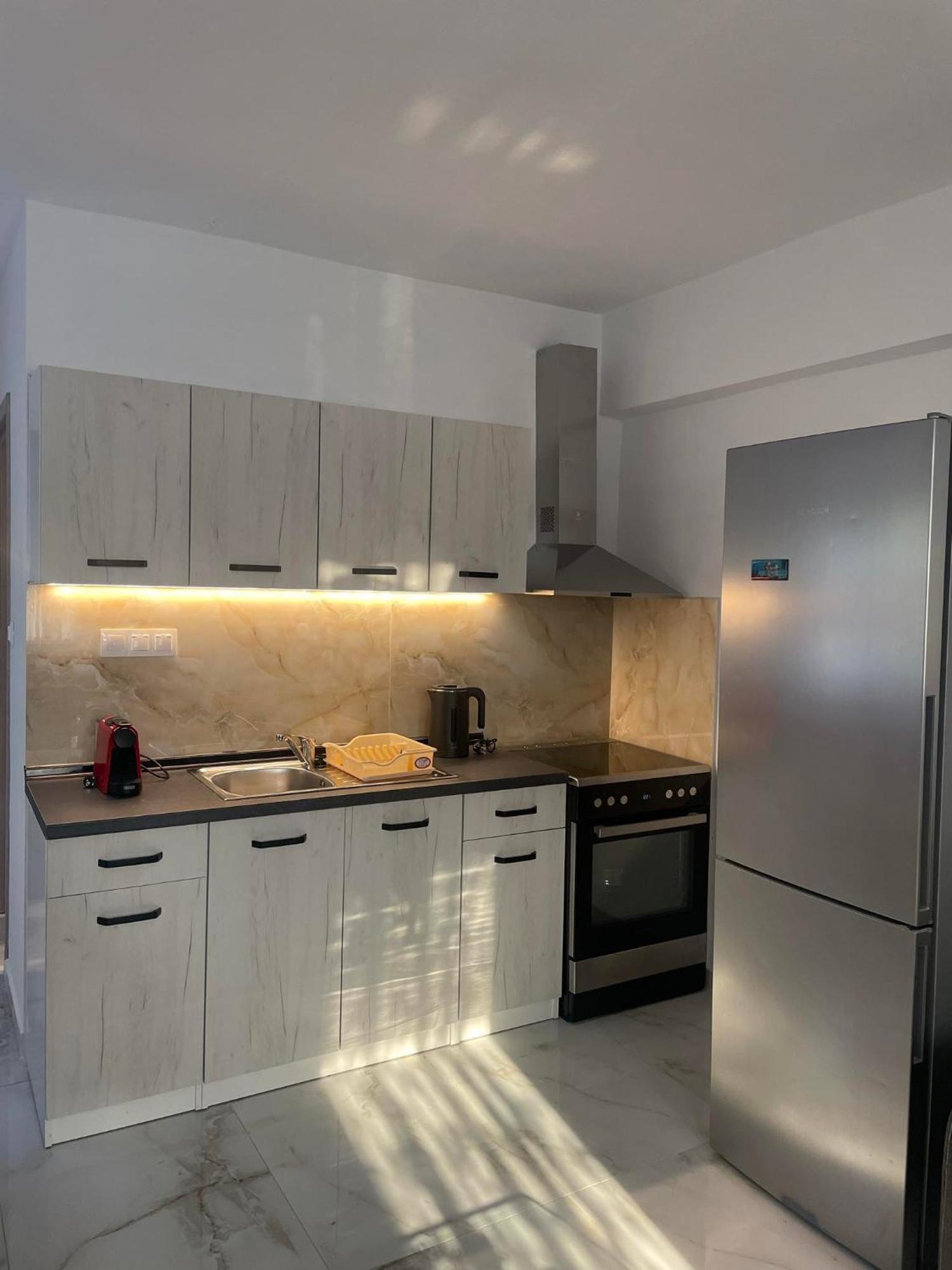 Luxury In Apartment Nea Kallikrateia