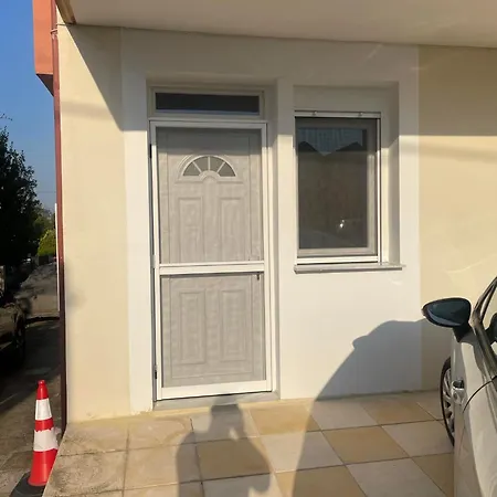 Luxury Apartment In Nea Kallikrateia Exterior photo