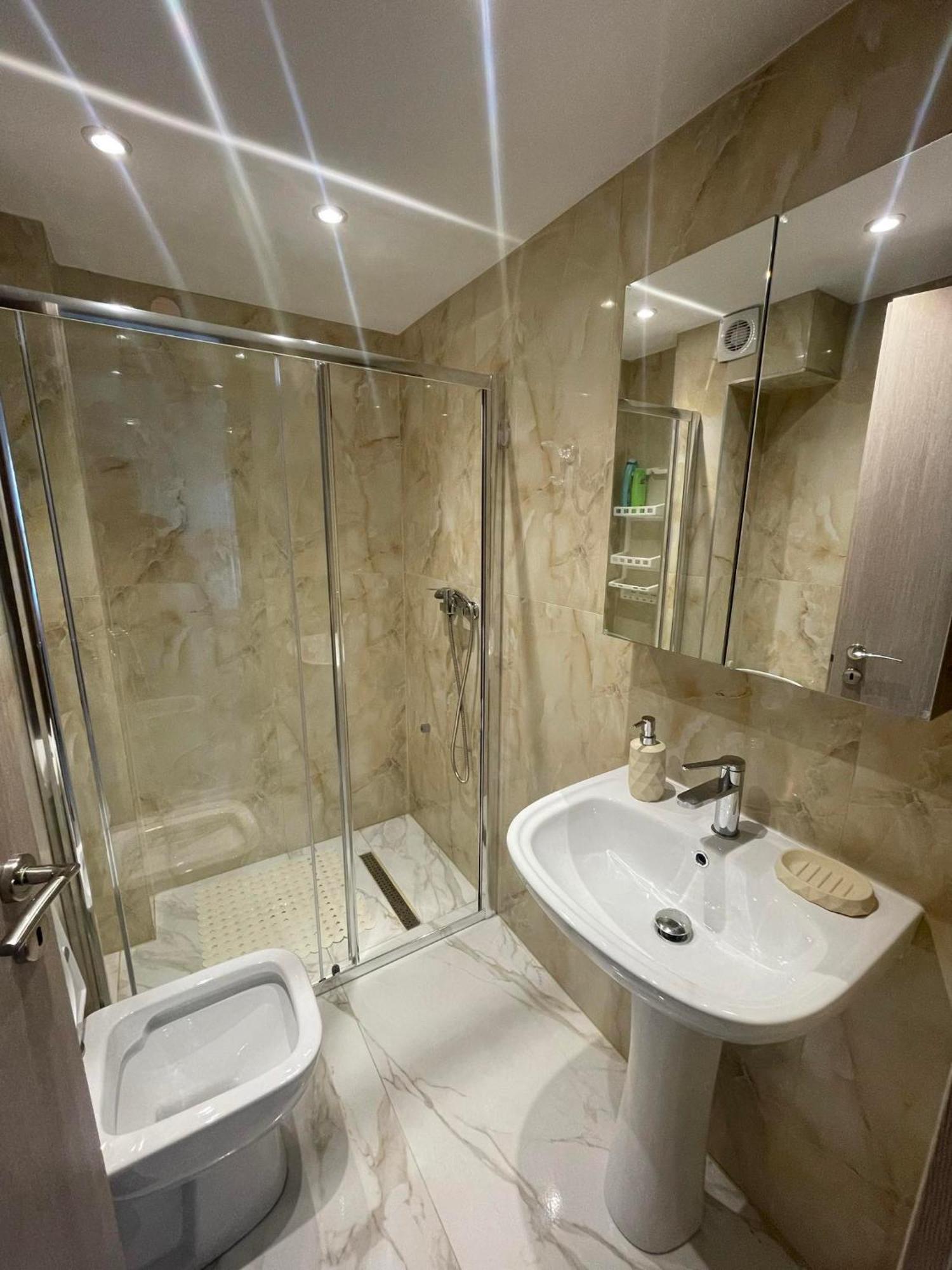 Luxury In דירה Nea Kallikrateia
